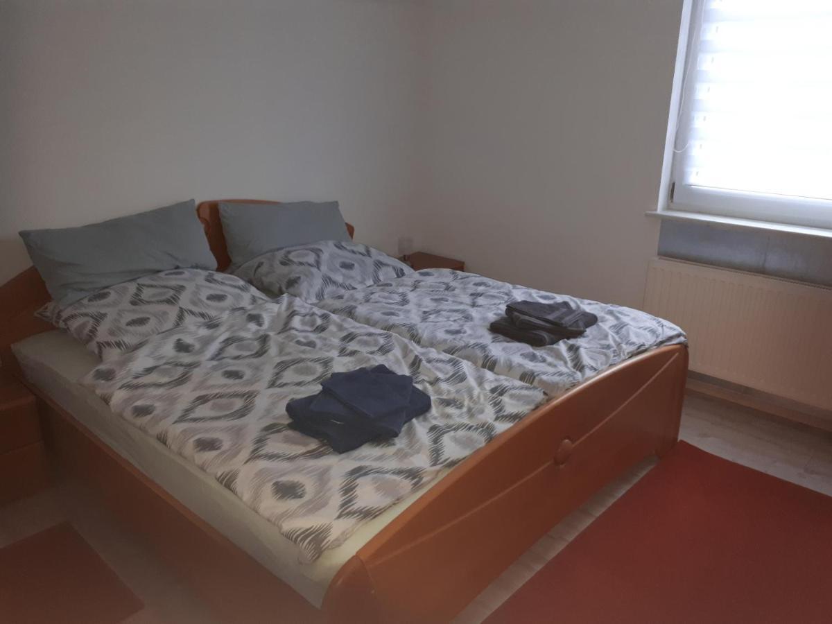 Ferienwohnung Am Floßgraben Bad Schlema Exterior foto